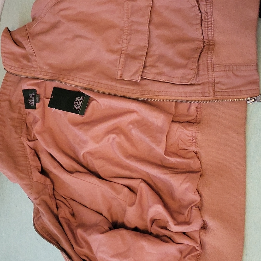 Jacket - Picture 2 of 3